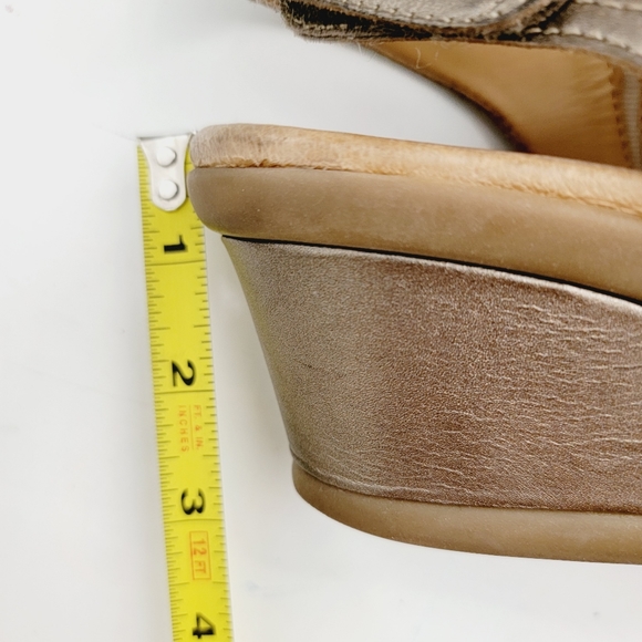 Earth Leather Wedge Heels | Wide 9½ - Picture 9 of 10